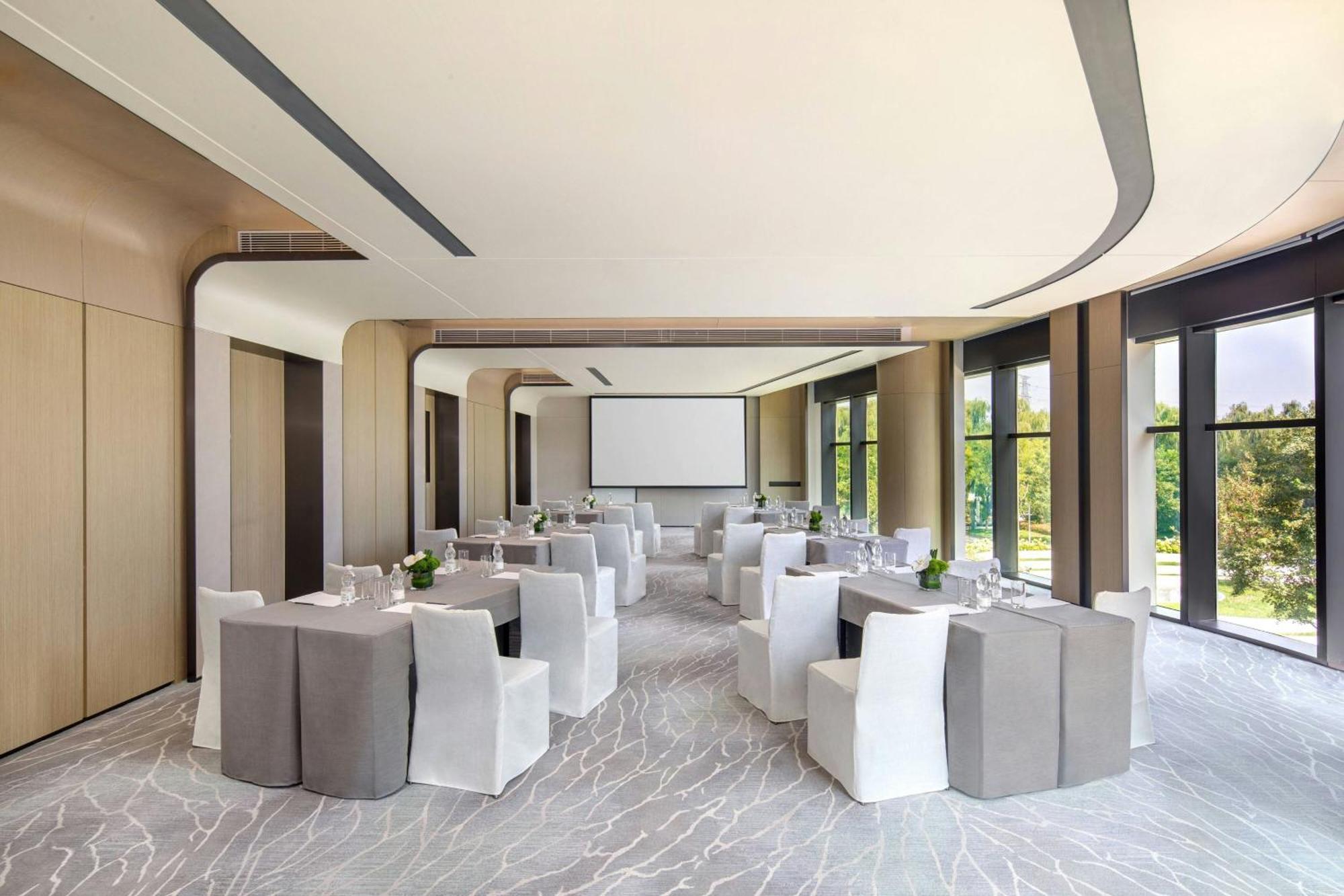 Courtyard By Marriott Beijing Changping Exterior photo